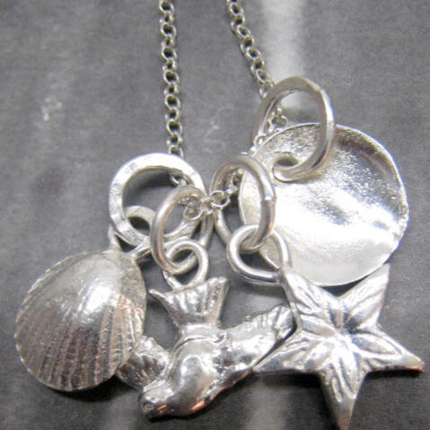 Jangle necklace